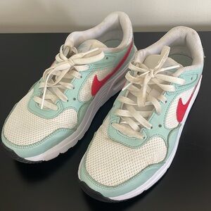 Nike Air Max SC in White/Jade Ice/Black/Light Fusion Red